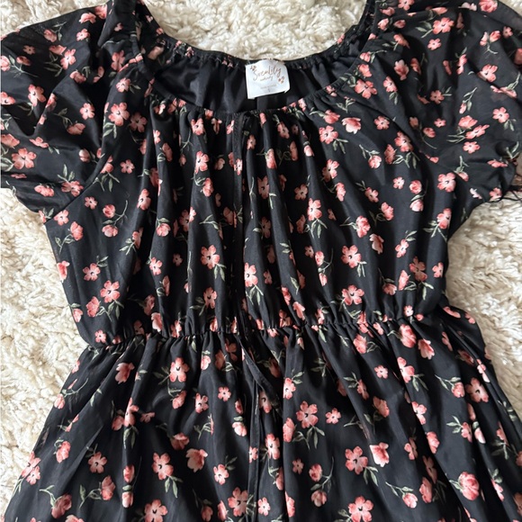 Elegant Black and Pink Floral siren, Lilly maternity Mini Dress - Picture 5 of 6